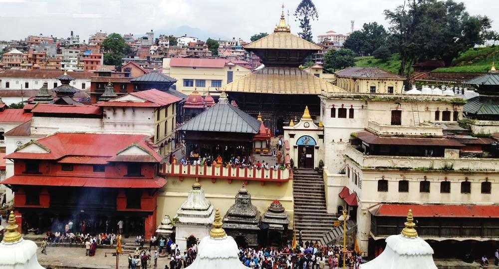 साउनको आरम्भसँगै पशुपतिनाथमा भक्तजनको ठूलो भीड