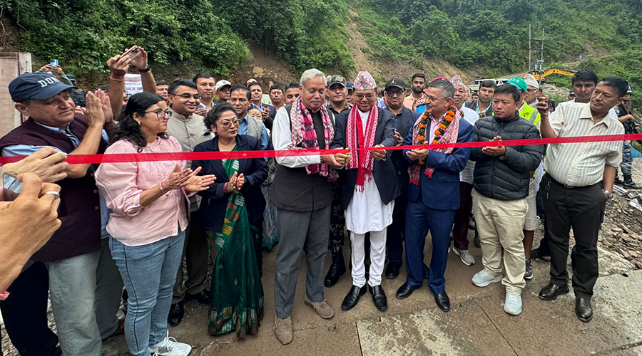 इलाममा पुवा खोलामा बनेको बेलिब्रिज सञ्चालनमा