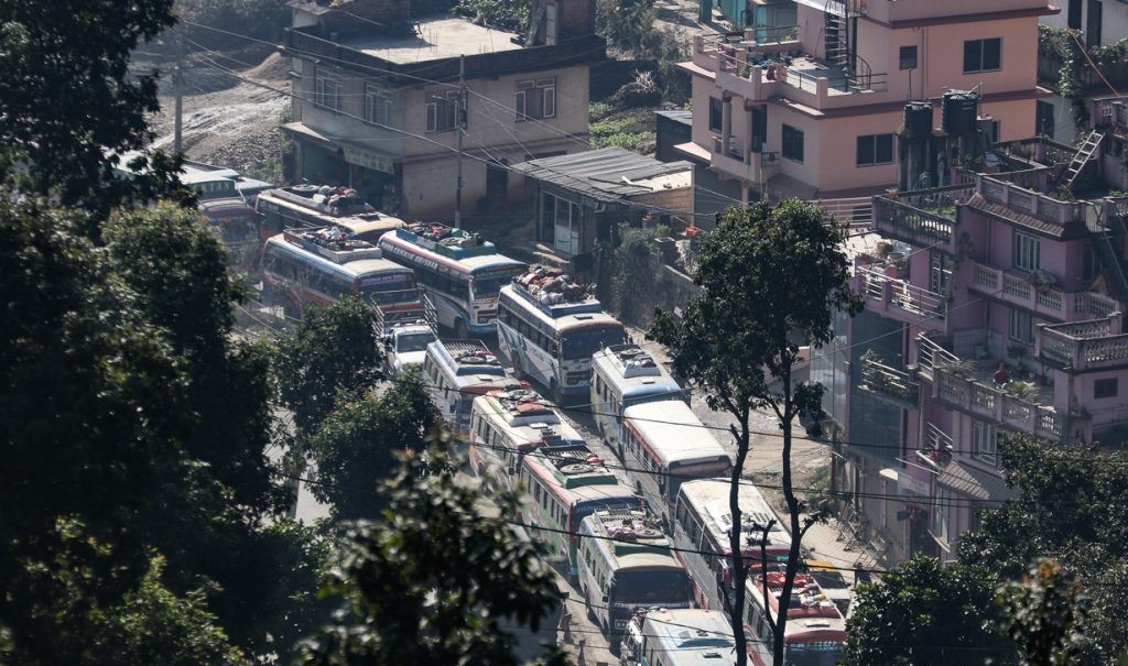 दशैं सुरु संगै २४ घण्टामा ४३ हजारले काठमाडौं छाडे